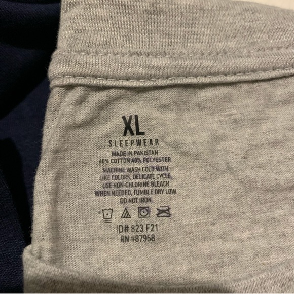 Men’s 2-Piece Holiday Sleepwear Set Basic Resources Hohoho Collection New - Picture 8 of 9